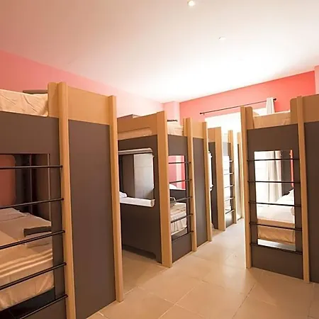 Hotel Local &
